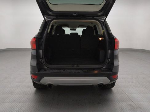 Used 2019 Ford Escape SE image 29