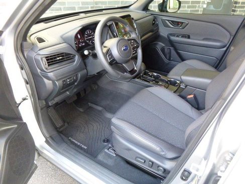 Certified 2026 Subaru Forester Premium w/ Base/Premium Plus Package AWD/4WD image 5
