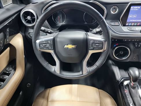 Certified 2022 Chevrolet Blazer Premier w/ Enhanced Convenience Package AWD/4WD image 25