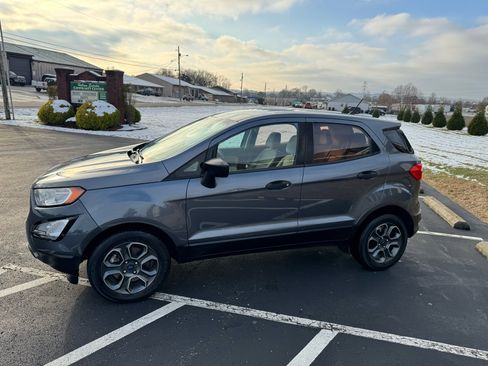 Used 2018 Ford EcoSport S image 4