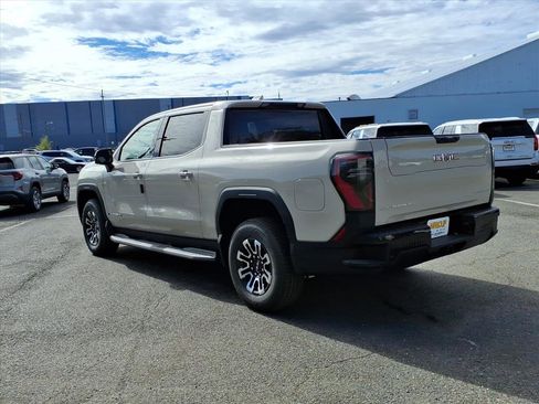 New 2026 GMC Sierra EV Elevation image 5