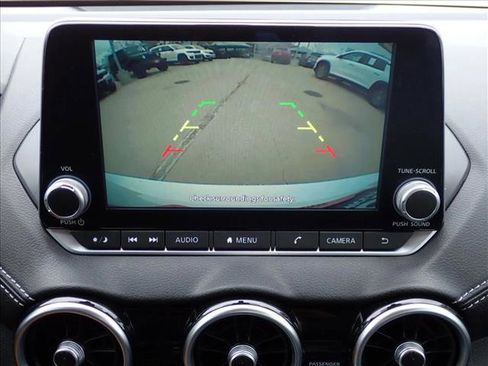 Used 2024 Nissan Sentra SV image 15