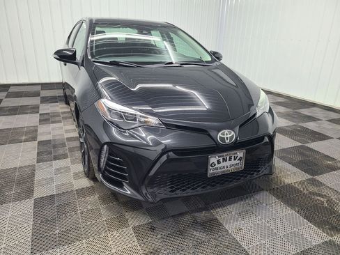 Used 2018 Toyota Corolla SE FWD image 5