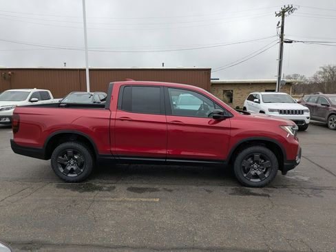 New 2026 Honda Ridgeline TrailSport image 2