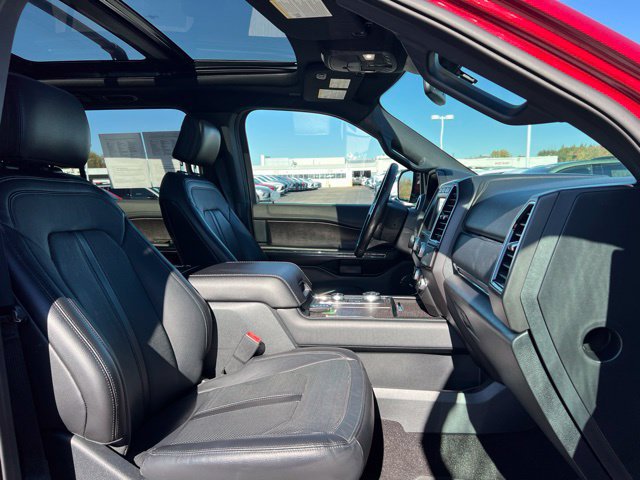 Used 2020 Ford Expedition Limited w/ Special Edition Package AWD/4WD image 10