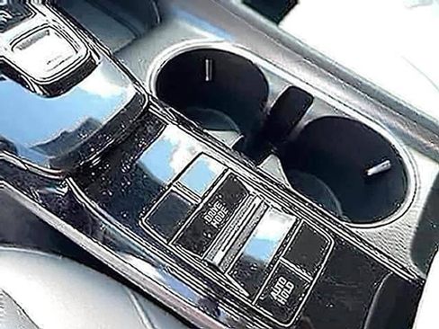 Used 2023 Hyundai Sonata SE FWD image 19