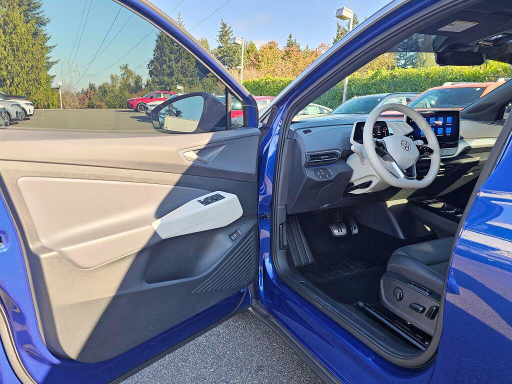 Used 2021 Volkswagen ID.4 1st Edition RWD image 21