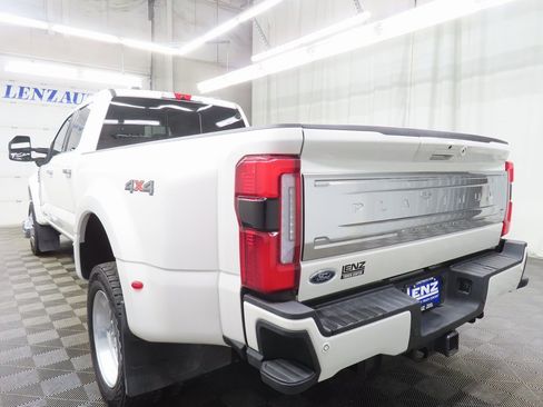 Used 2025 Ford F450 Platinum w/ Platinum Plus Package image 5