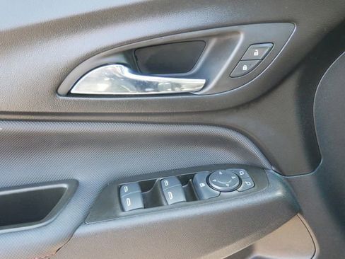 Used 2023 Chevrolet Equinox RS w/ RS Leather Package AWD/4WD image 12