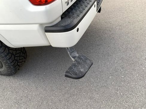 Used 2018 Nissan Titan PRO-4X w/ Pro-4x Utility Package image 11