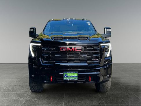 New 2026 GMC Sierra 2500 AT4X image 2