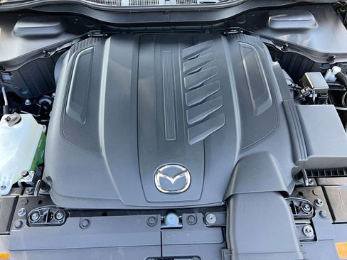 Used 2025 MAZDA CX-90 3.3 Turbo w/ Preferred Package image 37