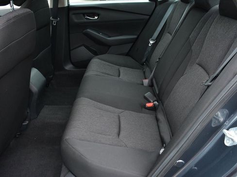 Used 2023 Honda Accord EX image 13