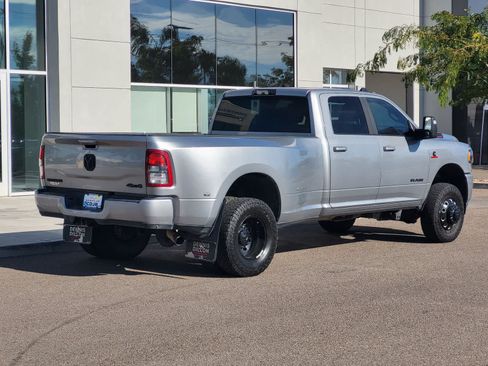 Used 2023 RAM 3500 Big Horn w/ Night Edition AWD/4WD image 5