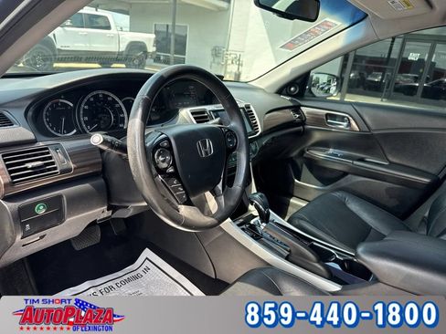 Used 2017 Honda Accord EX-L image 3