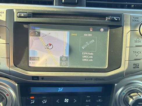 Used 2018 Toyota 4Runner Limited AWD/4WD image 15