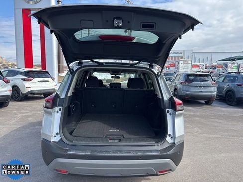 Certified 2023 Nissan Rogue SV image 18