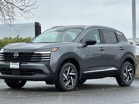 New 2026 Nissan Kicks SV image 8