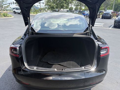 Used 2018 Tesla Model 3 Long Range AWD/4WD image 8