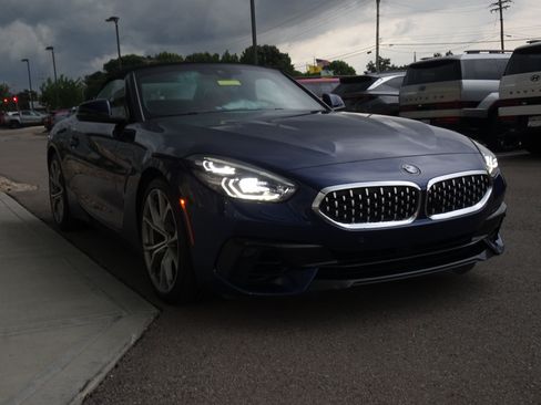 Used 2020 BMW Z4 sDrive30i w/ Convenience Package RWD image 9