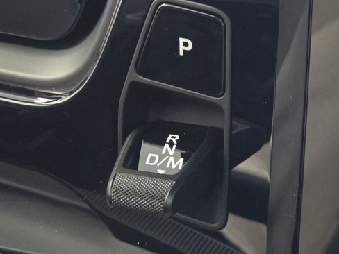 New 2025 Porsche Cayenne S image 18