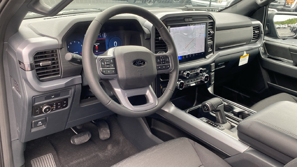 New 2026 Ford F150 XLT w/ Equipment Group 302A MID AWD/4WD image 15