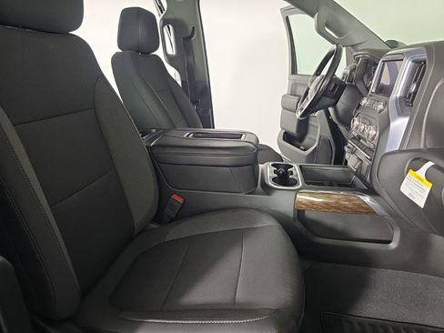 Used 2020 GMC Sierra 2500 SLE w/ SLE Convenience Package image 37