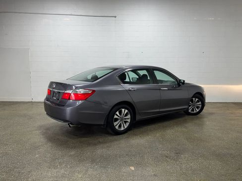 Used 2015 Honda Accord LX image 3