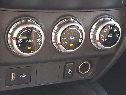 Used 2024 Mitsubishi Outlander Sport S image 15