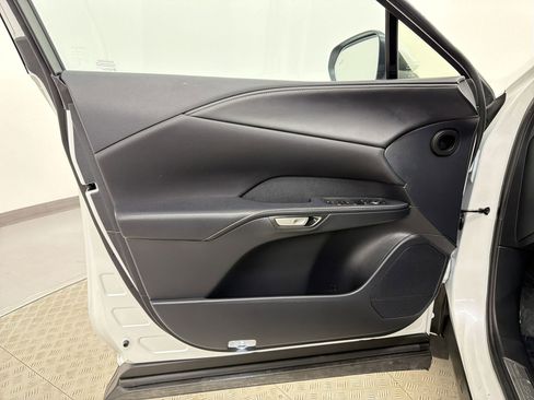 Certified 2025 Lexus RX 350 Premium w/ Accessory Package (Z1) image 23