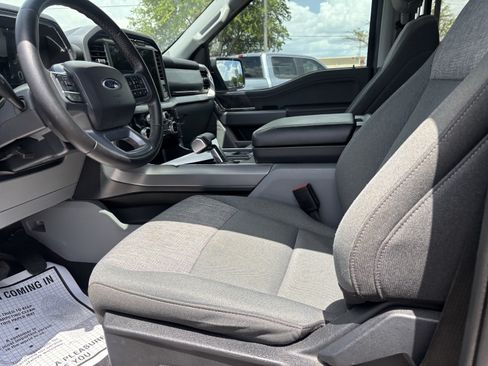 Used 2023 Ford F150 Lightning XLT AWD/4WD image 9