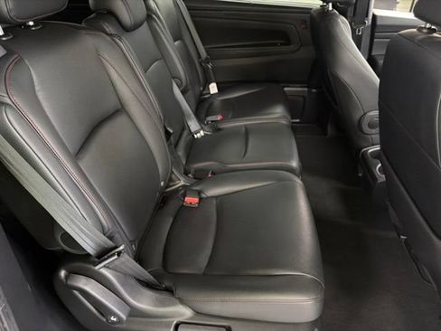 Used 2025 Honda Odyssey Sport-L image 12