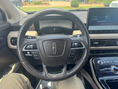 Used 2021 Lincoln Nautilus Reserve AWD/4WD image 21