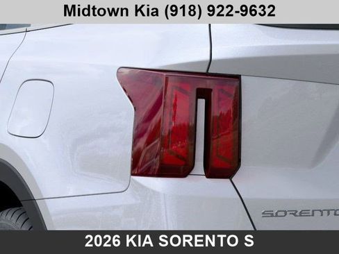New 2026 Kia Sorento S image 11