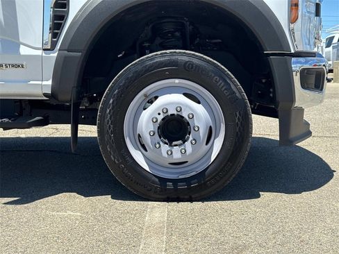 New 2024 Ford F450 XL w/ XL Chrome Package image 26