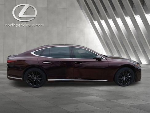 Certified 2020 Lexus LS 500 image 4