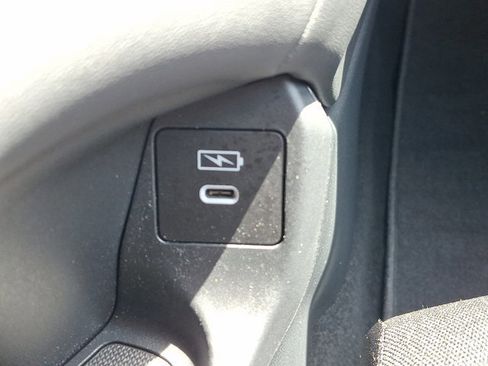 Used 2024 Honda HR-V LX image 25