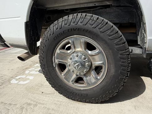 Certified 2021 RAM 2500 Tradesman AWD/4WD image 16