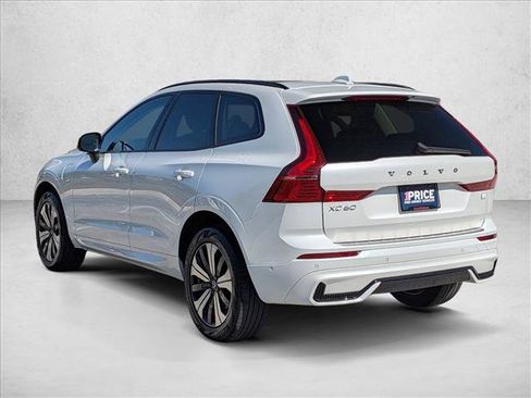 Used 2024 Volvo XC60 T8 Plus w/ Climate Package AWD/4WD image 8