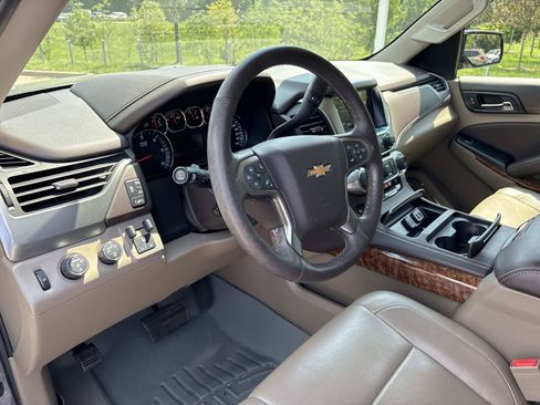 Used 2017 Chevrolet Tahoe Premier AWD/4WD image 18