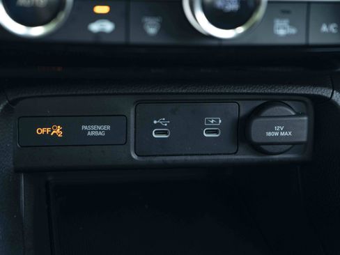 Used 2025 Honda Civic Sport image 34