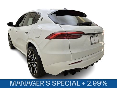 Used 2025 Maserati Grecale Modena AWD/4WD image 9