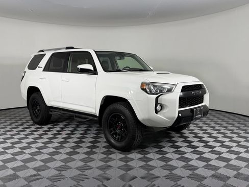 Used 2017 Toyota 4Runner TRD Pro AWD/4WD image 2