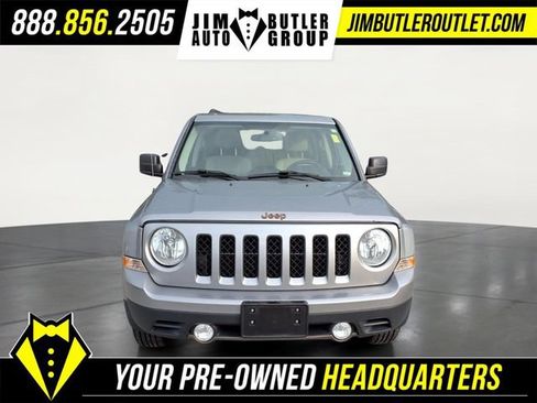 Used 2016 Jeep Patriot 75th Anniversary w/ Power Value Group FWD image 17