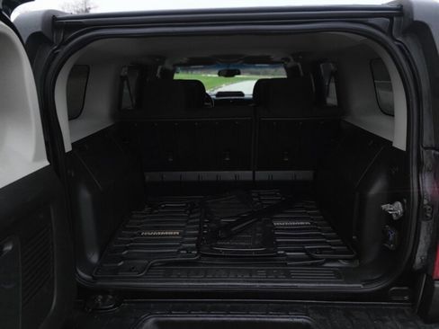Used 2006 HUMMER H3 image 10