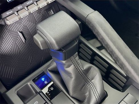 Certified 2025 Toyota 4Runner SR5 image 16