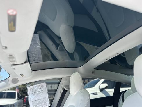 Used 2019 Tesla Model 3 Standard Range Plus RWD image 13