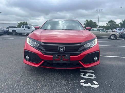 Used 2018 Honda Civic Sport image 3