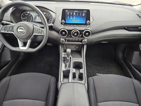 Used 2024 Nissan Sentra SV image 16