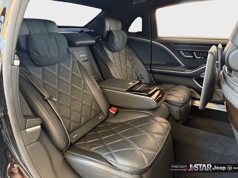 Used 2023 Mercedes-Benz Maybach S 680 4MATIC image 30